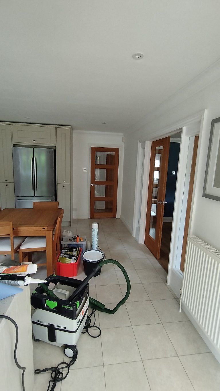 Great Brickhill Milton Keynes Painting and Decorating Services James Taylor Vitality Creation Decor