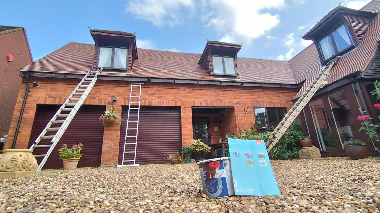 Milton Keynes Buckinghamshire Professional Painting & Decorating Services James Taylor Vitality Creation Decor